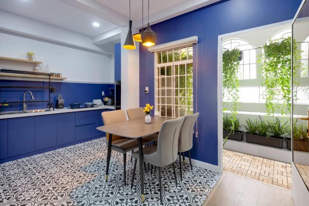 Modern, Cozy & Fully Equipped 2Br Apt In D4, 5M To D1 Ho-Chi-Minh-Stadt Exterior foto