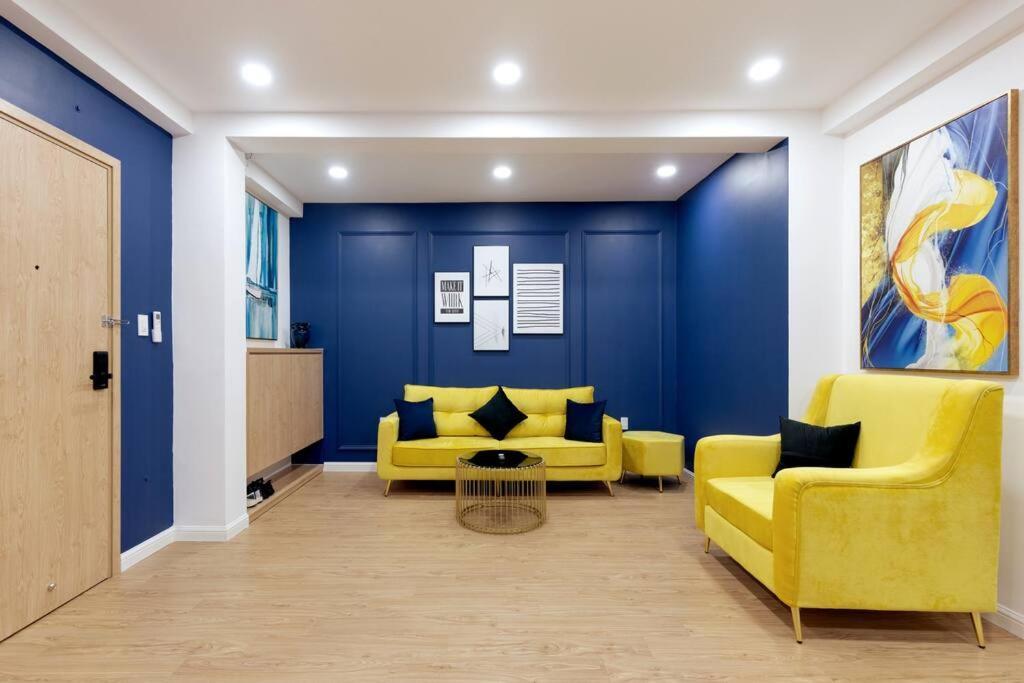 Modern, Cozy & Fully Equipped 2Br Apt In D4, 5M To D1 Ho-Chi-Minh-Stadt Exterior foto