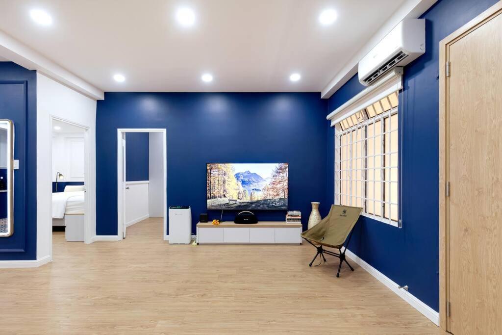 Modern, Cozy & Fully Equipped 2Br Apt In D4, 5M To D1 Ho-Chi-Minh-Stadt Exterior foto